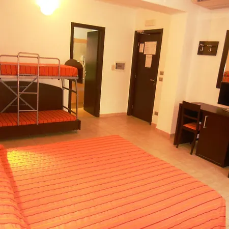 Club Ravezzo Hotel